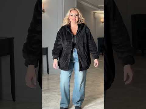 Молодіжна жіноча махрова тепла оверсайз кофта худі, на блискавці, з капюшоном та кишенями, батал великі розміри, відео 1