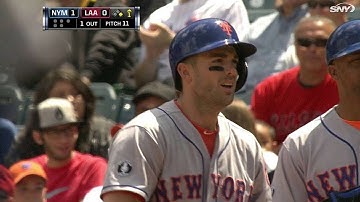 NYM@LAA: Wright hits an RBI single up the middle