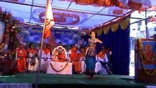 Vachana nrutya by swati maddur on the occasion of 881st basava jayanti
2014