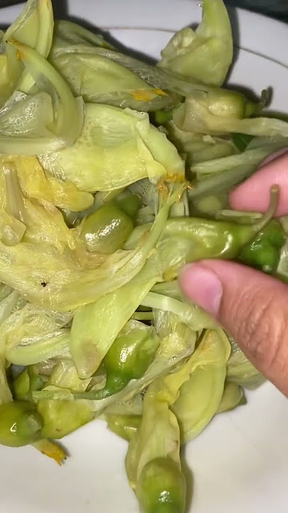Kembang turi. Enak banget di cocol sambel