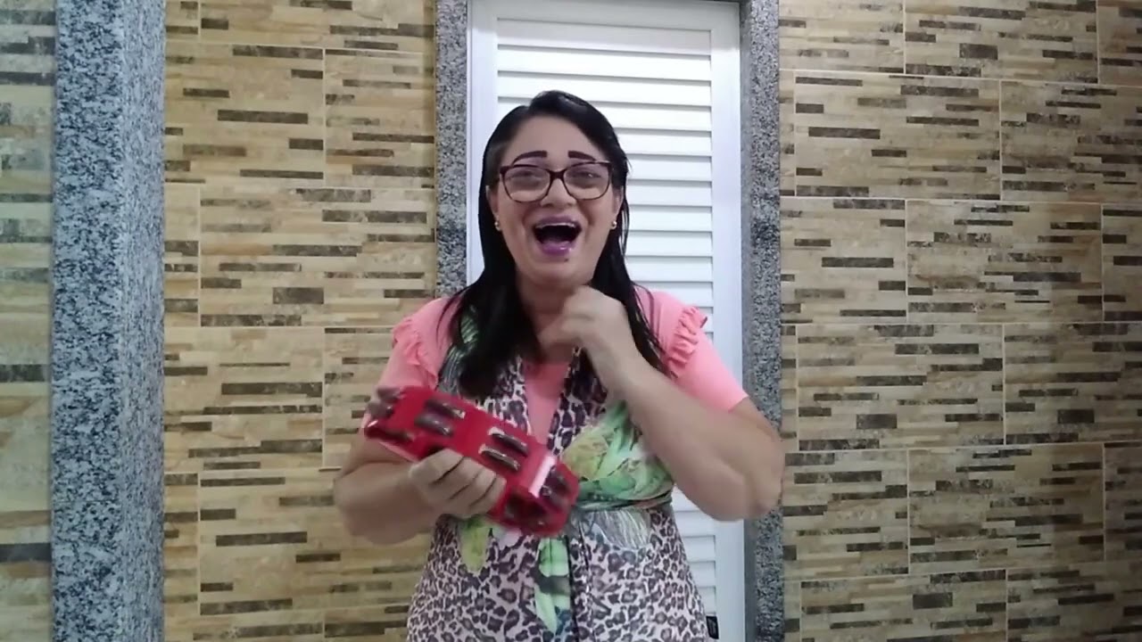 Porque Ele vive e Acima das Estrelas com Pandeirola