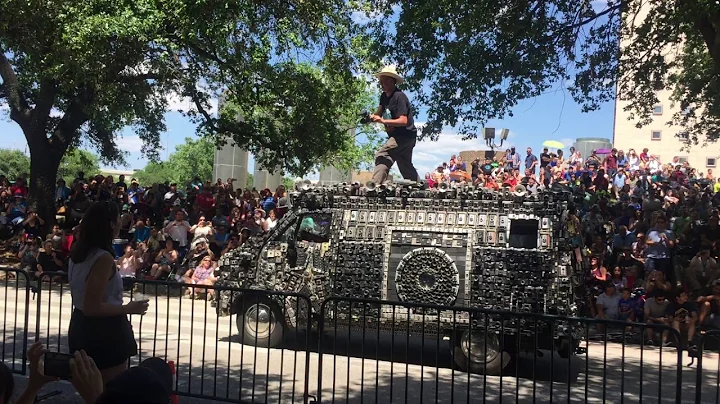 Harrod Blank's Camera Van & Alex Harrah's Cigs Kill at Houston Art Car Parade 2017