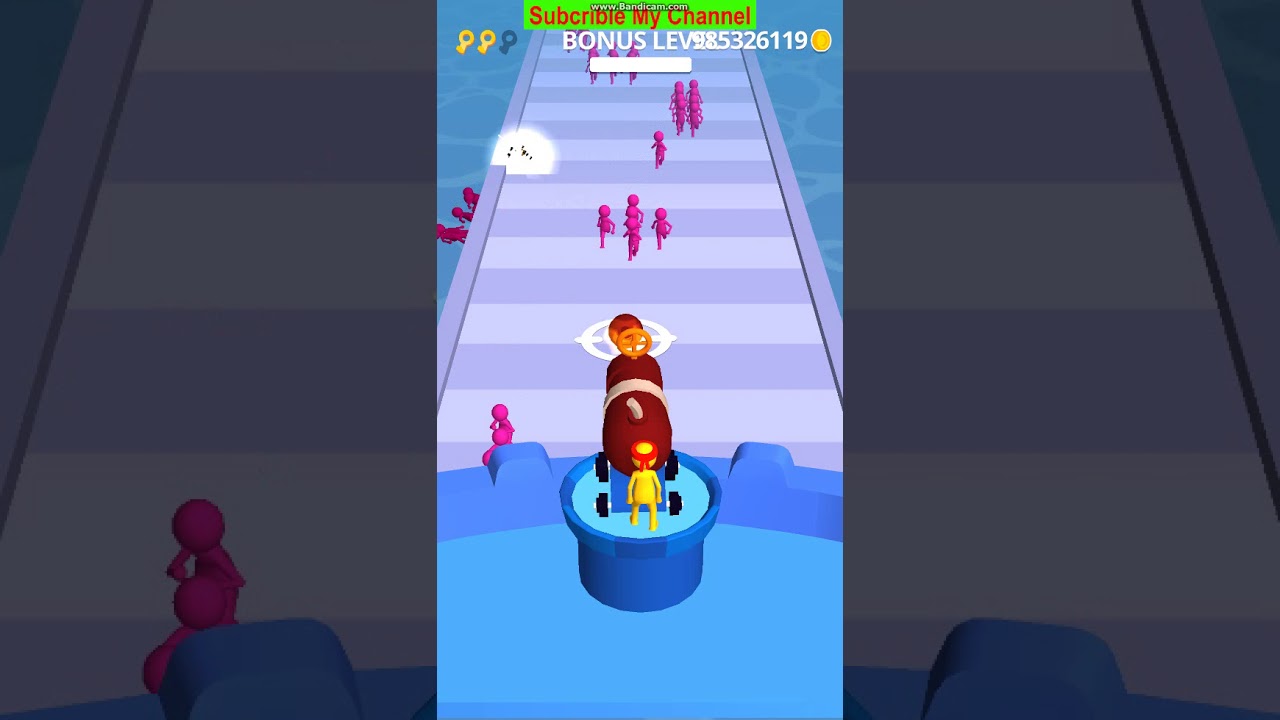 JOIN CLASH 3D - VIDEO SHORT 