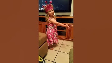 Thumbnail of S arlett loves this mexican hat dance song
