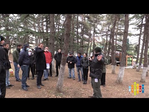 სტუ-ს სტუდენტებმა დაზიანებული ხეები მონიშნეს