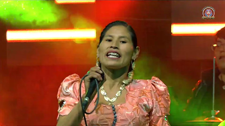 Alberto Aguilar y su grupo Aguilas del Amor en viv...