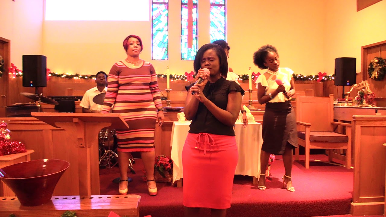 Sunday 12/22/2019: Niko chini ya mwamba, mwamba juu yangu