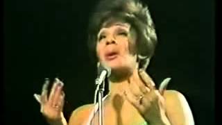 Shirley Bassey- And I Love You So.avi, Legendas em português