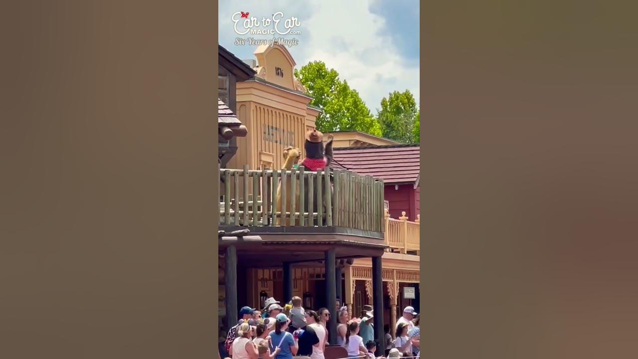 Country Bears Love “Beauty and the Beast” Portion of the Disney Parade - Disney World