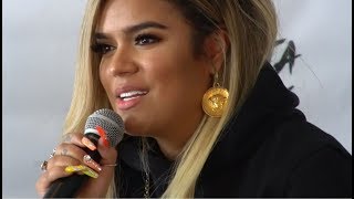 Karol G Explica Foto Intima Con Anuel Aa En Instagram 2019