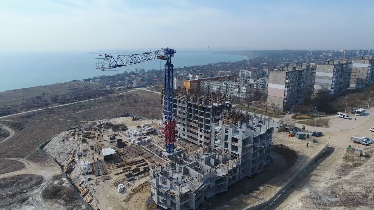 Строительный крыма. Стройка Крым. Строительные объекты в Крыму. Крым постройки. Крымские стройки.