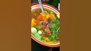 KELEZATAN SOP KHAS MAGELANG !!! NAH INI SALAH SATU YG ENAKNYA PAKE BANGET #MytasteMylife #kuliner
