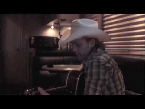 Justin Moore "Small Town USA" at Joyland in Braden...