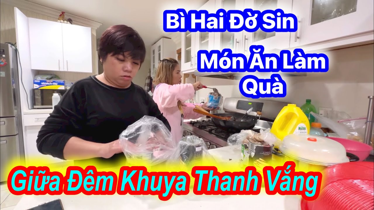 Có đứa nổi máu nghề, dộng rầm rầm giữa đêm khuya tại bếp nhà 8. - YouTube