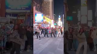 BINI 'I Feel Good' Busking @ Times Square, NYC [21120]