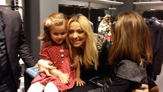 Hadise Hayranlarıyla Buluştu