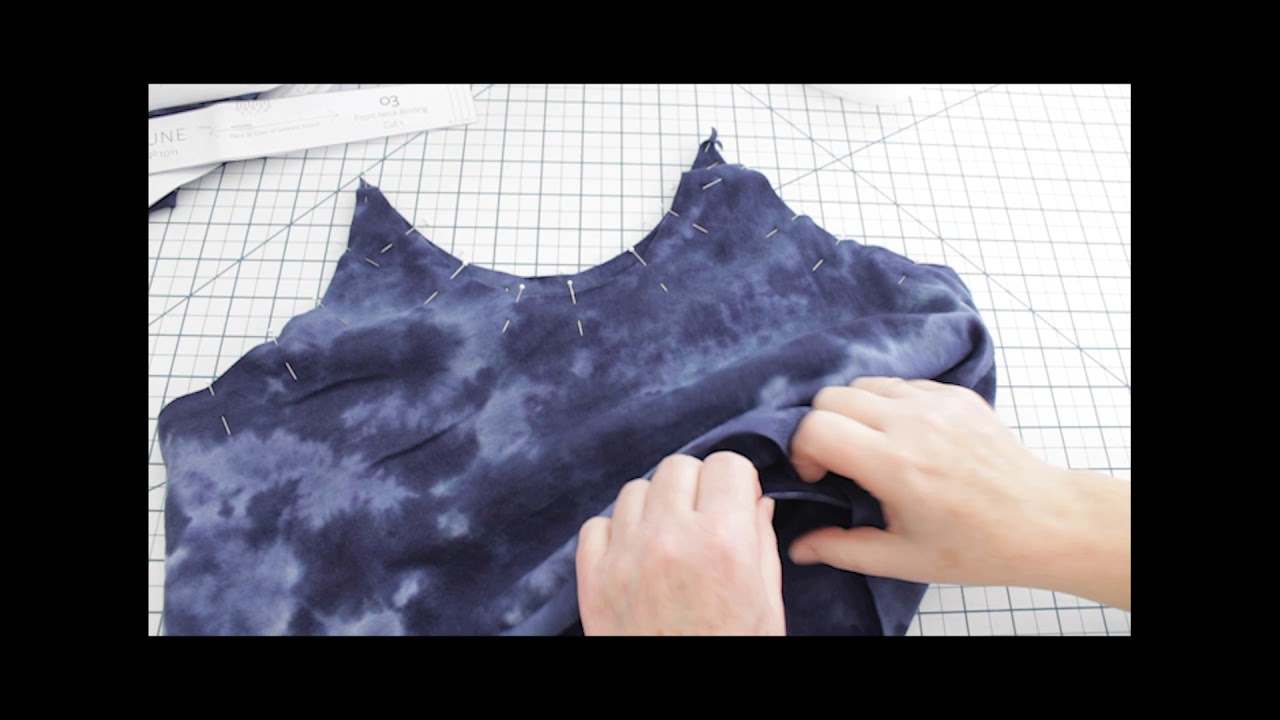 How to Sew a Shelf Bra into the Dune Tank Pattern