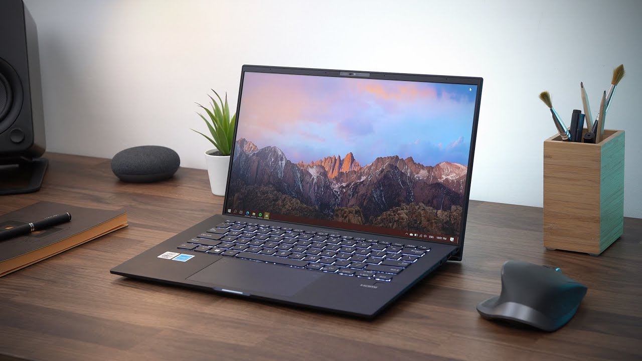 Alasan laptop yang keliatan biasa ini dihargain Rp37 juta... - YouTube