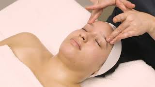 Spa European Facial Massage Movements Protocol Step 9 Eye Circles And Pressure Point Walk