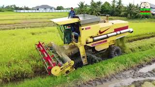 Mesin Padi Nh8060 Pakdhaq Rancak Tokak Padi Di Nirai Batin Kg Pida 3