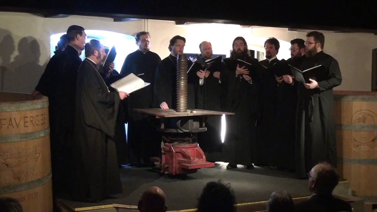 Ah, ma steppe (chant populaire Russe) - Chœur Doukhovenstvo de Saint-Petersbourg