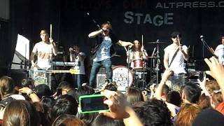 Download Lagu Warped Tour 2011:The Ready Set-Young Forever MP3