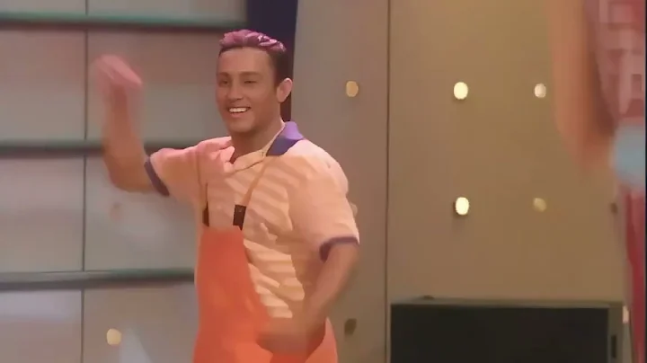 Chipi chipi chapa chapa dubi dubi daba daba (Christell - Dubidubidu - Live on TV HD 2004)