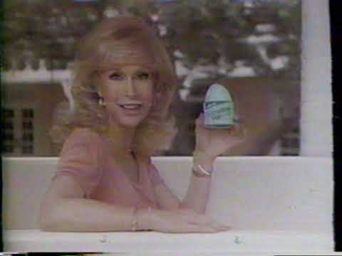 L'eggs Ad from the 1980s - when it was apparently acceptable to