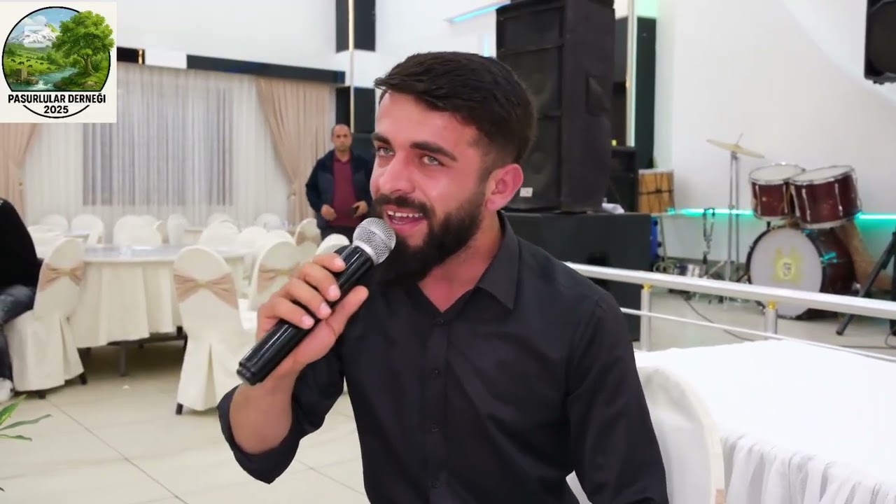 Pasurlular derneği açılışında Dengbej Hazar'a yer verildi.