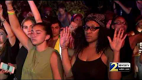 RAW: Protesters stage sit-in at Georgia governor's mansion