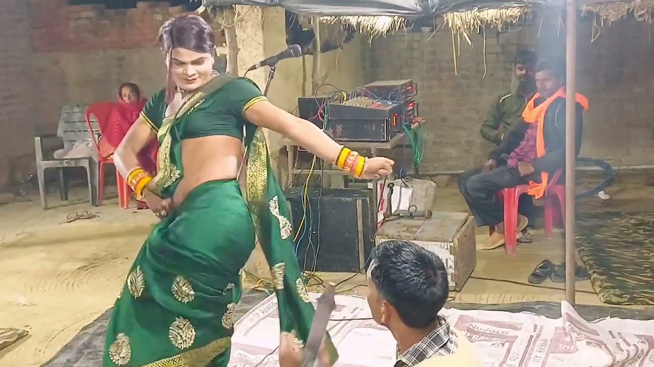 केसी सोऐ रई #दुर्गे मैया विकट पहाड़ में #देवी मैया का बहुत ही सुंदर भजन रवि डान्सर की आवाज़ मे सुनें 