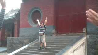 Чжун Юань Цигун, Мастер Сюй Минтан. Шаолинь 2011 Чжун Юань Цигун, Мастер Сюй Минтан. Шаолинь 2011