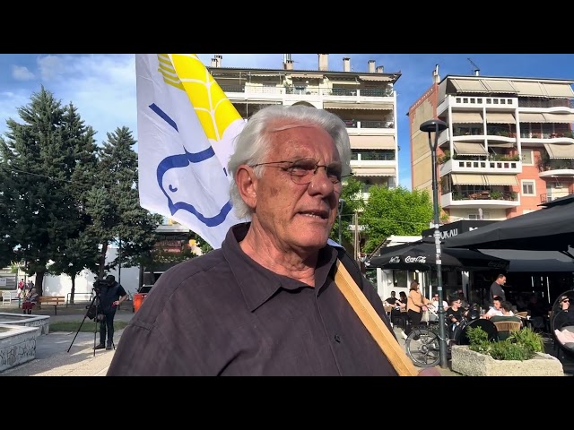 Αθανασιαδης από την πορεία ειρήνης στη Λάρισα