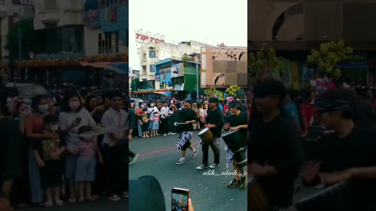 Jimbe di Batik Carnival Solo