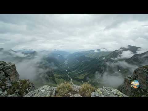 من فوق قمة ...From atop a peak