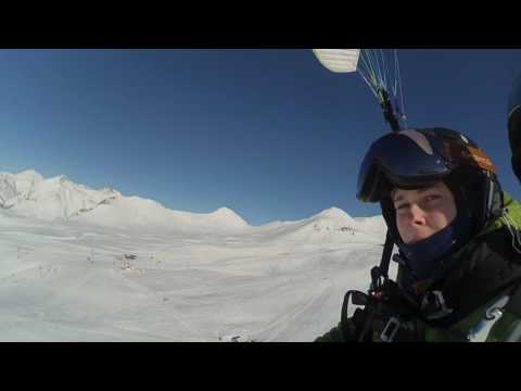 029192 3 gudauri paragliding полет гудаури skyatlantida com გუდაურში პარაშუტები პარაპლანით gudauripa