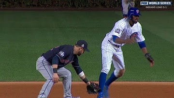 WS2016 Gm5: Fowler steals second after hit on foot