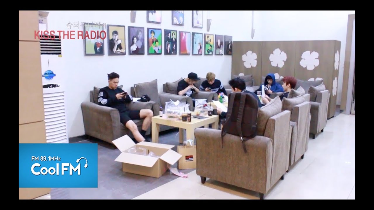 TEEN TOP 틴탑의 슈키라 방송 직전 대기실 모습은? / 140916[슈퍼주니어의키스더라디오]