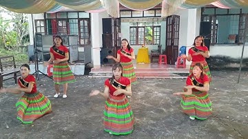 Múa inh lả ơi - Ngày Đại đoàn kết toàn dân tộc thôn 1, xã Ia JLơi năm 2022