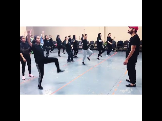 Assista a Bhangra-se #bhangradance #indiandance #punjabimusic #india no YouTube Assista a Bhangra-se #bhangradance #indiandance #punjabimusic #india no YouTube