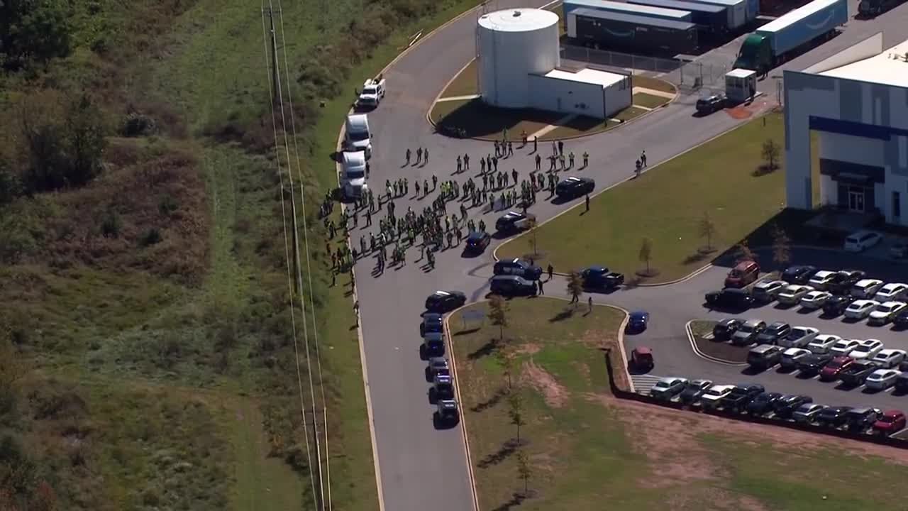 Shots fired report at Spartanburg County business - YouTube