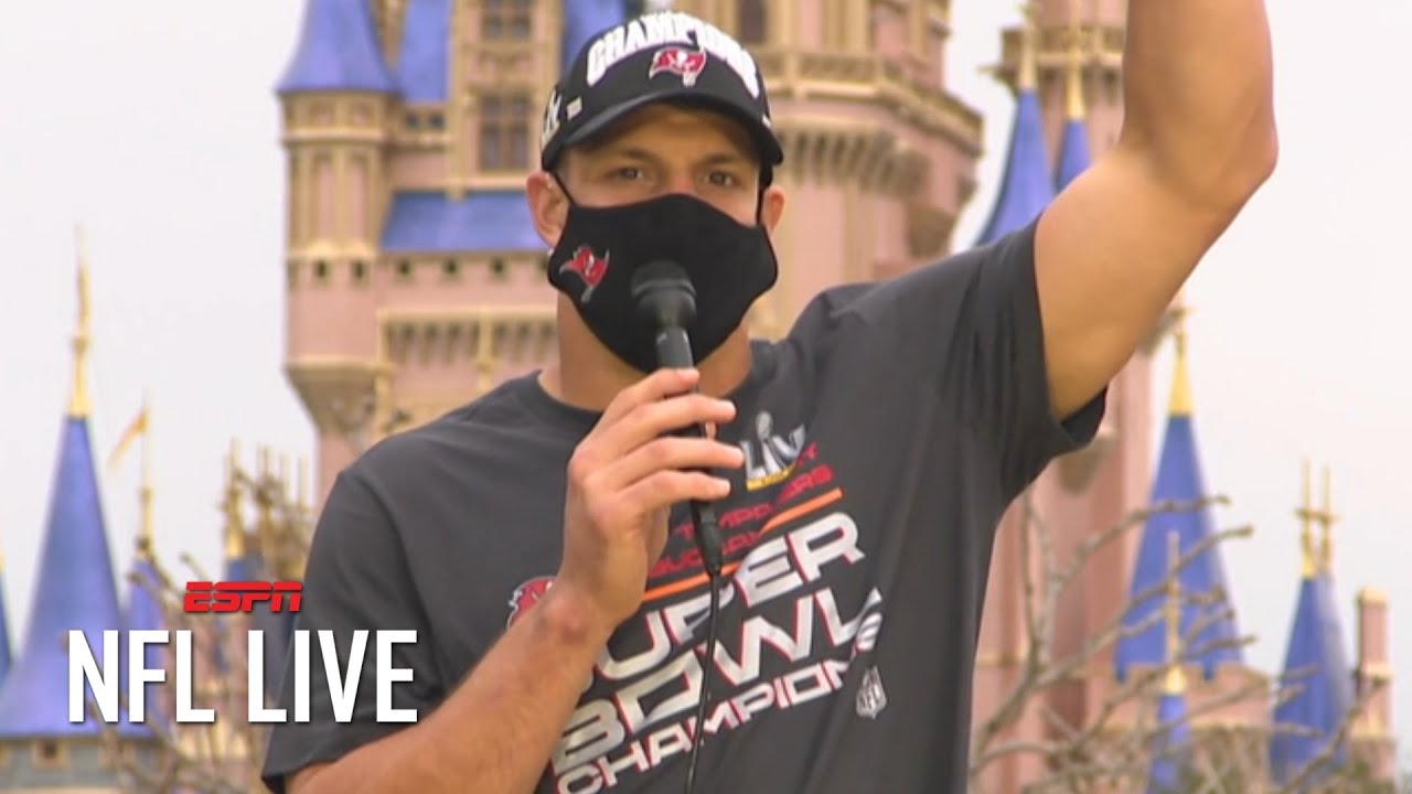 Rob Gronkowski explains how he wants to celebrate with the Lombardi