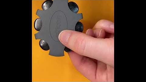How to change the wax guards on your Oticon hearing aids