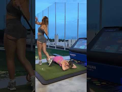 Best friend trick shot ⛳️🤭 #hannahstocking #lelepons #bestfriend #golf #shorts