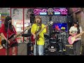 Becauseあいらぶゆー/トキメキに死す! (東京初期衝動 カバー) 2026.7.5 梅田ドンキホーテ前ストリートライブ