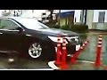 【車載動画】右折時に横断歩道前の中央分離帯にぶつかる