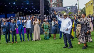 Museveni ticks Pastor Kayanja & labels Homosexual Americans as opportunists.