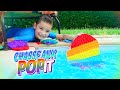 Cachecache pop it dans la piscine et le jardin 