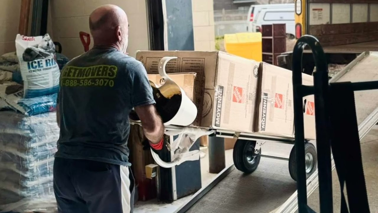 Get Movers in Mississauga, ON | L5V 2M6