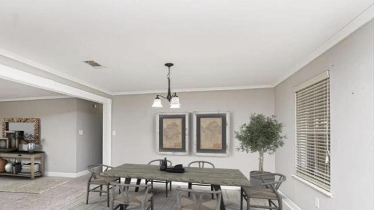 10096 LAKE PARK AVE, Gonzales, LA Presented by Dawn Storey